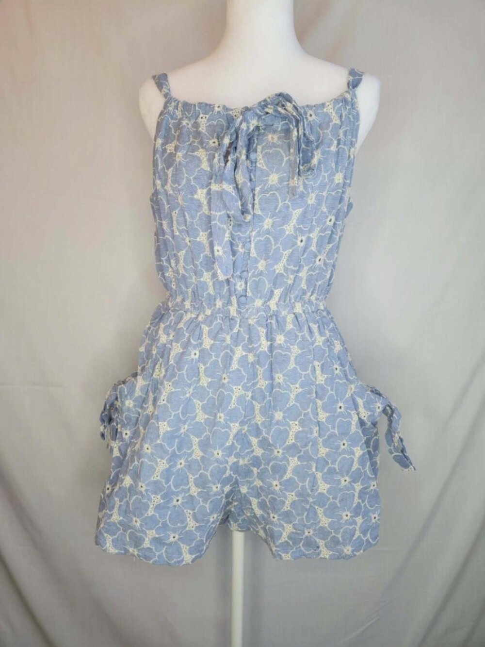 Embroidered floral romper